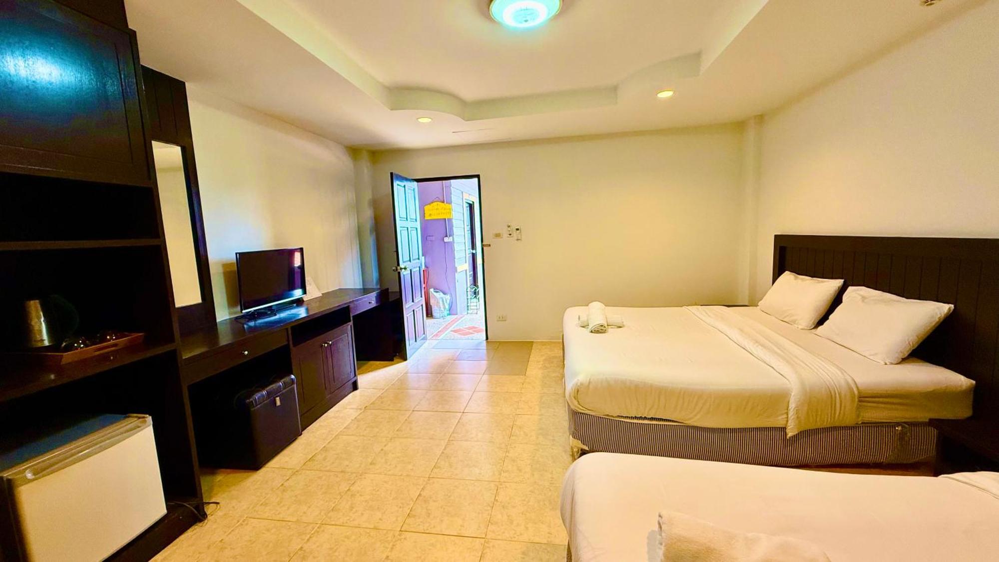 Hill Side Patong Hotel Ngoại thất bức ảnh