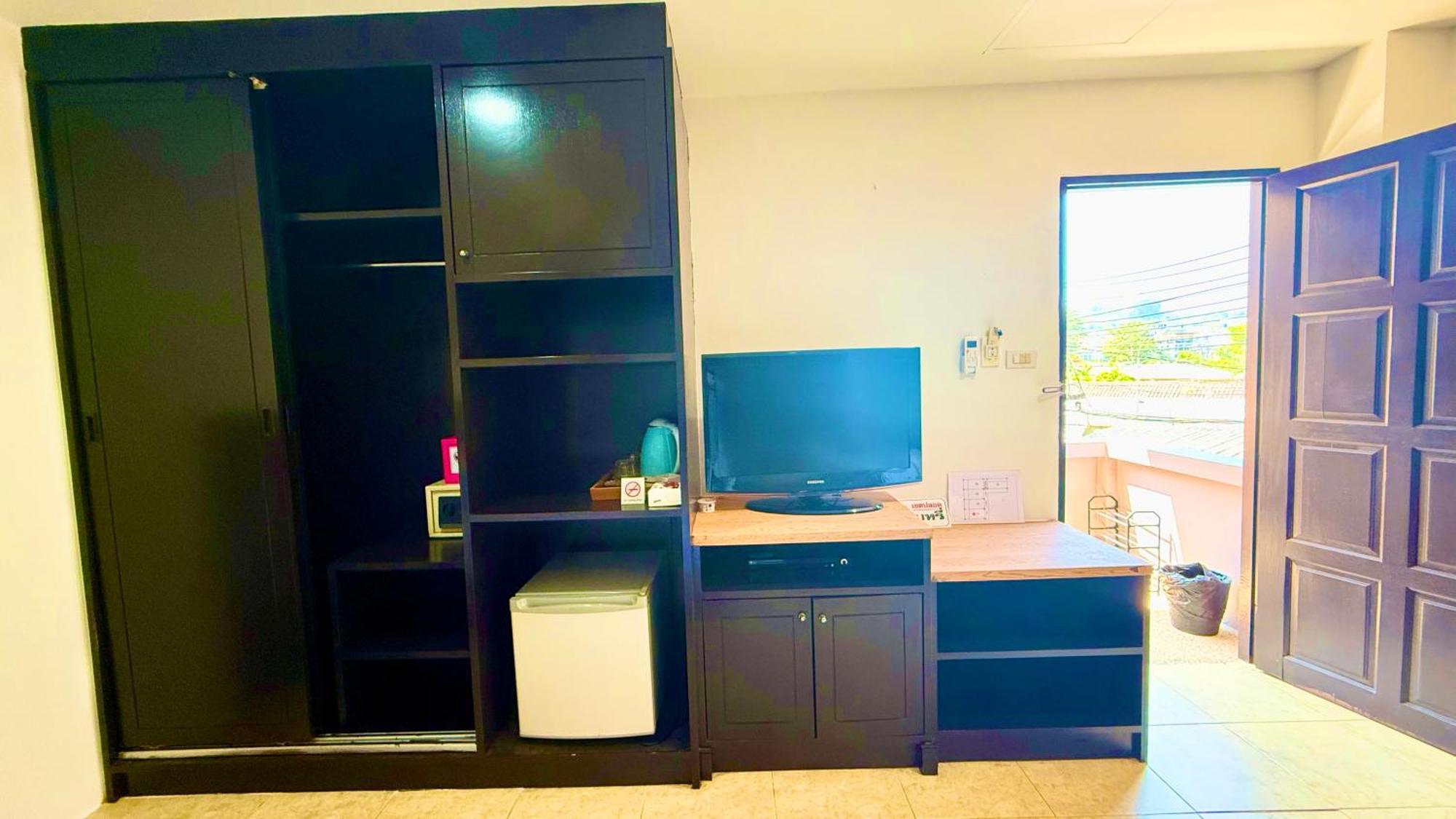 Hill Side Patong Hotel Ngoại thất bức ảnh