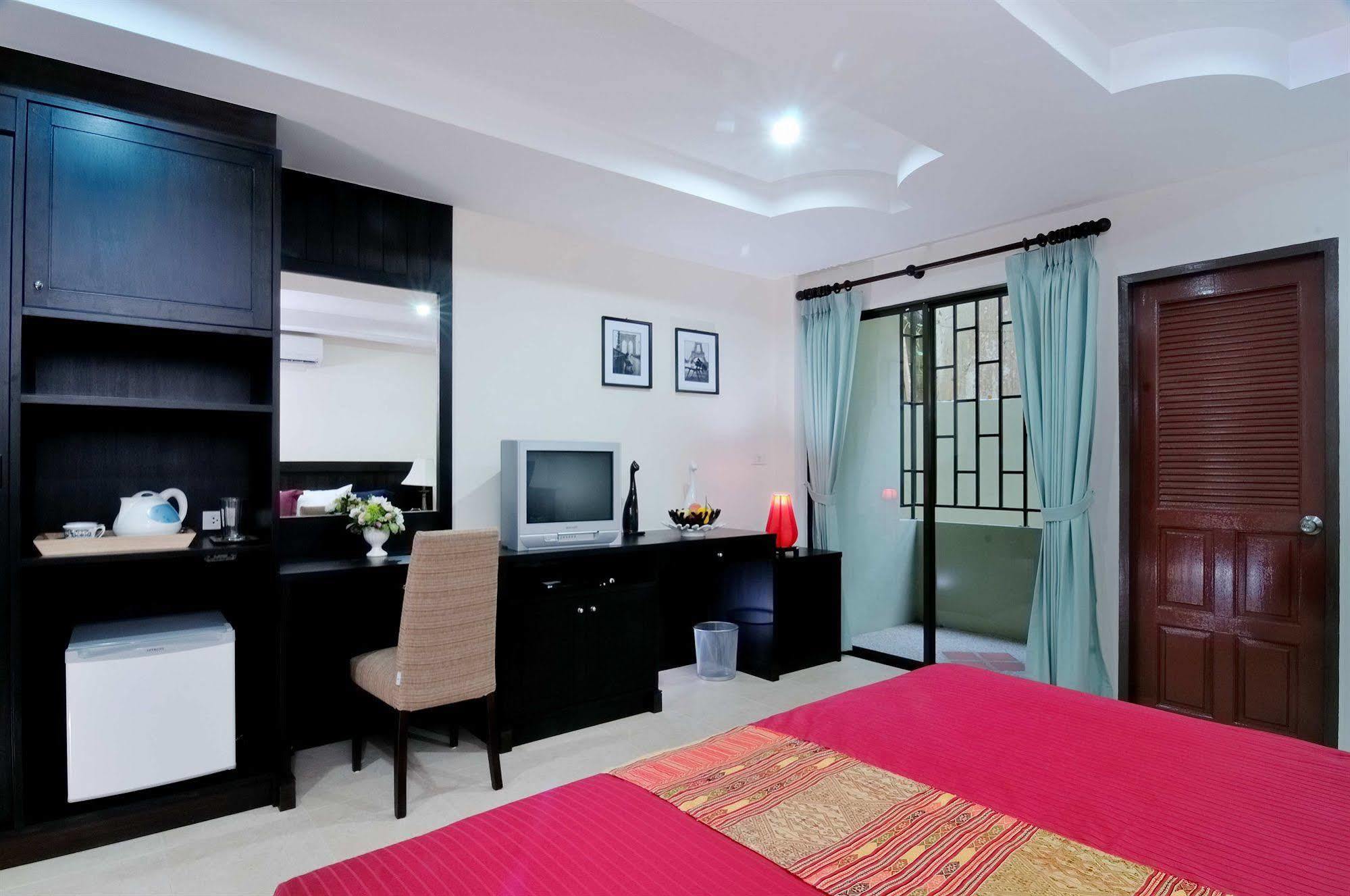 Hill Side Patong Hotel Ngoại thất bức ảnh